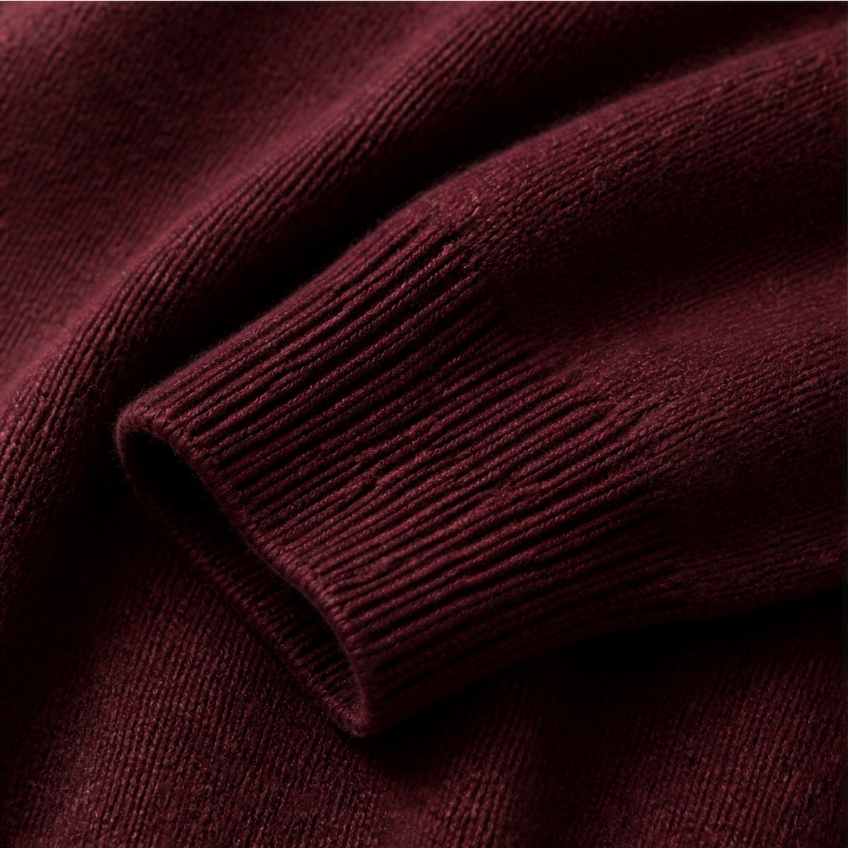 Trento Cashmere V-Neck — Burgundy